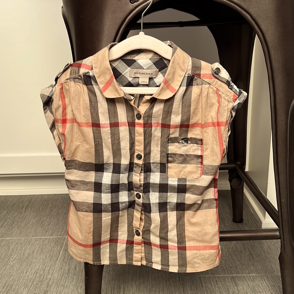 Kids Burberry shirt